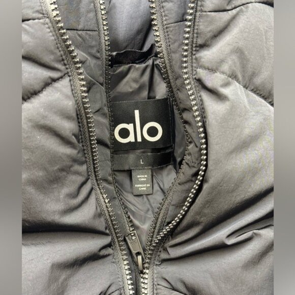 🆕 ALO YOGA 🧿 NWOT Black Glacier Puffer - Sz L - US 12 / 14 - Picture 15 of 16